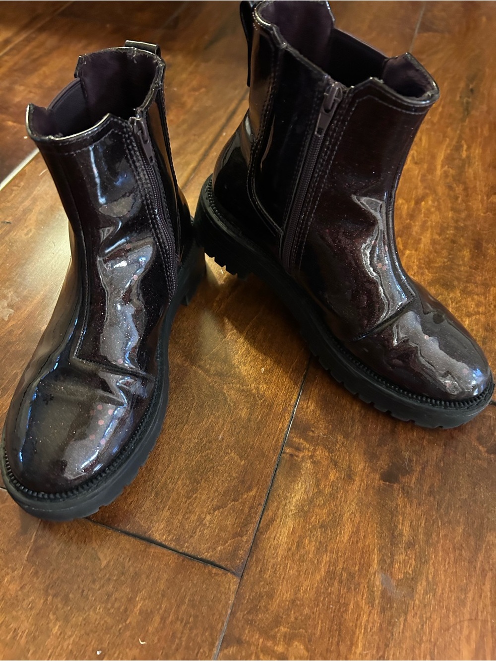 Toms deep purple patent leather Boots size 2